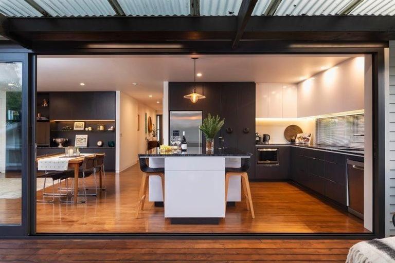 Hot Deal! Sky Stars Garden View Waking To The Beach Close To City Centre Auckland Eksteriør billede